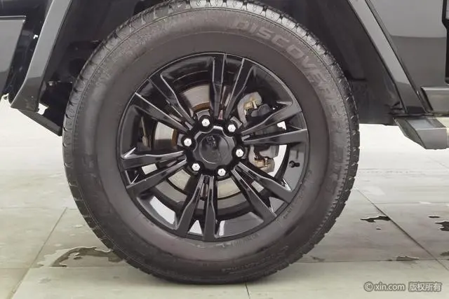 Beijing Beijing off-road BJ80 2.3T Automatic Excellent Tribute Version