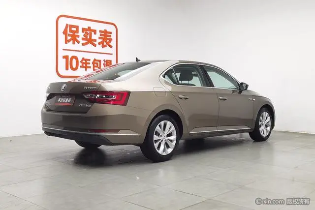 Skoda Speed pie ZI330 DSG Comfort Edition Country V