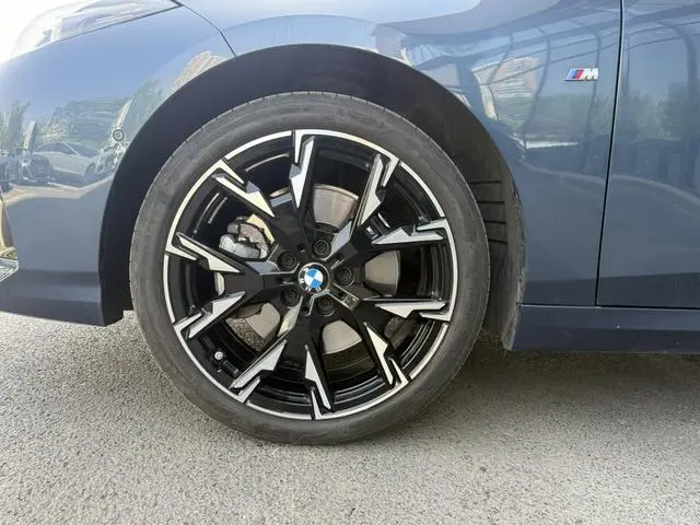 BMW BMW 2 Series 225L M Sports Yao Ye Suit