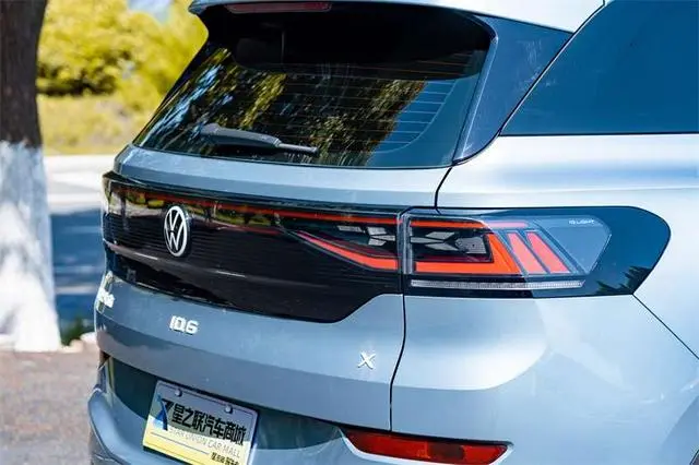 Volkswagen ID.6 X Extremely Smart Long Battery Life Version