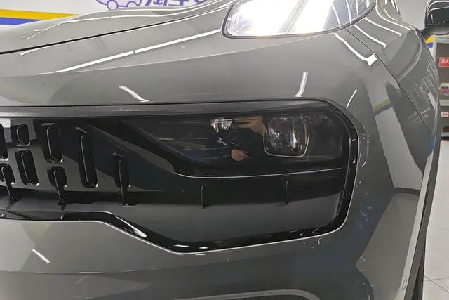 LYNK & CO Lynk 05 2.0TD four-wheel drive Halo