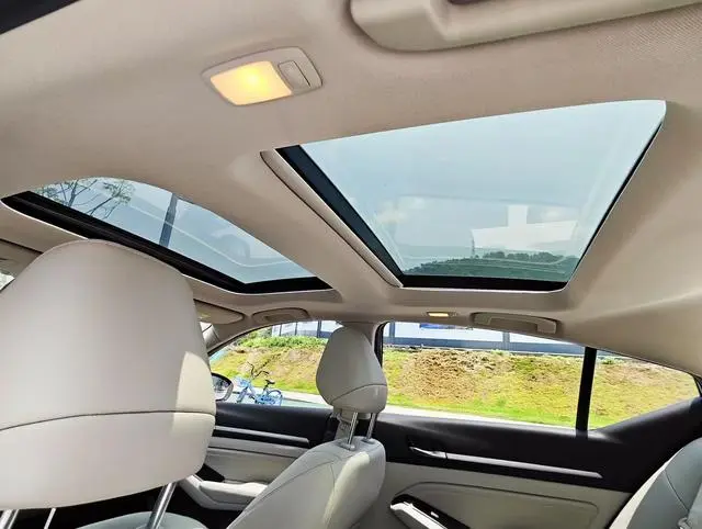 Nissan Teana Facelift 2.0 L XL Upper Smart Edition
