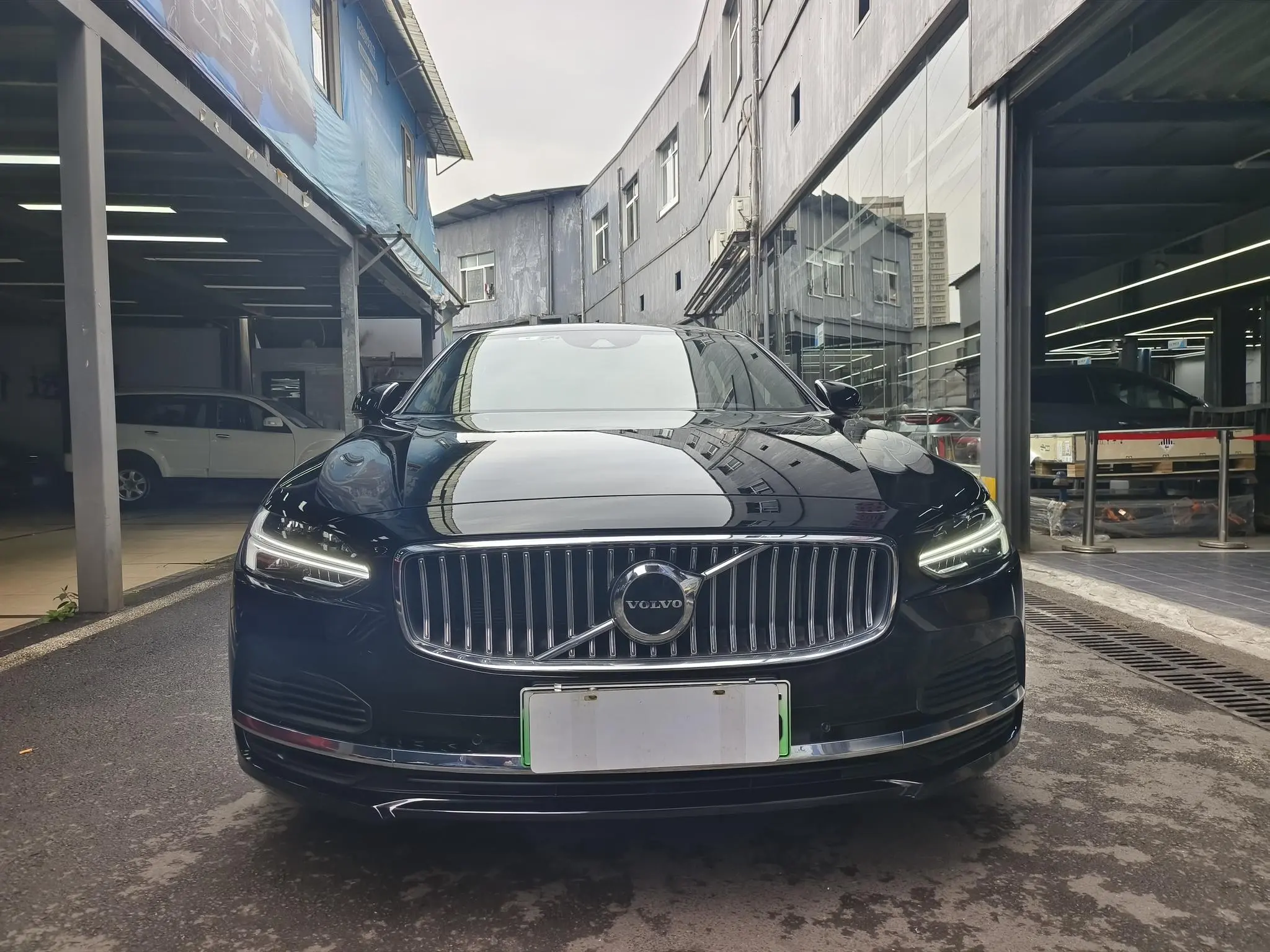 Volvo Volvo S90 PHEV T8 E-drive Hybrid Zhiyi Deluxe Edition