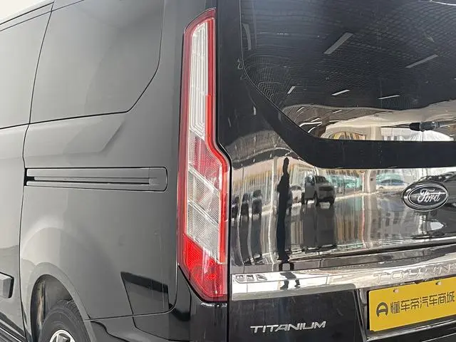 Ford Touruiou 2.0T Automatic Jingrui Version