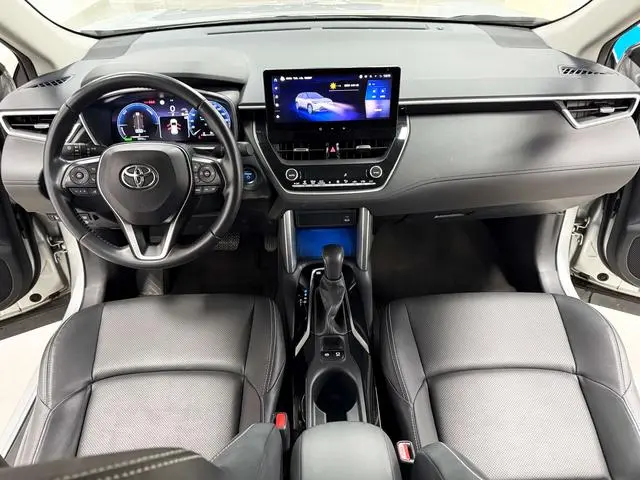 TOYOTA Fenglanda 2.0L Smart Hybrid Dual Engine Premium Edition