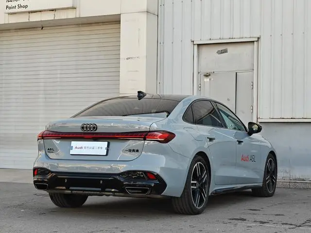 Audi Audi A5L 2.0T sports version quattro