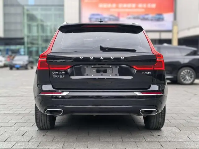 Volvo Volvo XC60 PHEV T8 E-drive Hybrid Zhizun Deluxe Edition Country V
