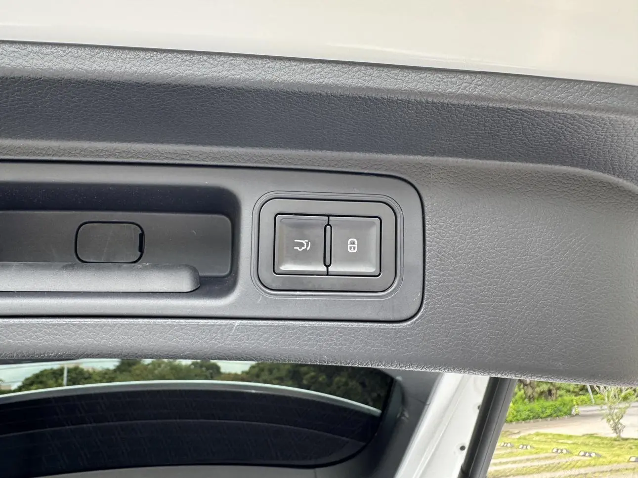 BYD Song PLUS DM DM-i 110KM two-wheel drive flagship PLUS 5G version