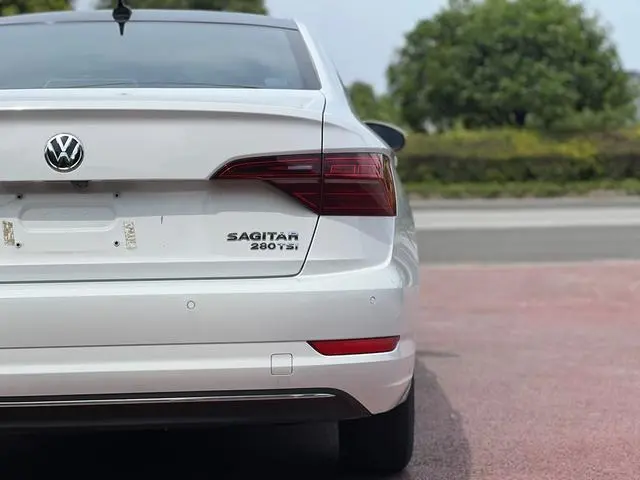 Volkswagen Sagitar 280TSI DSG Beyond Edition