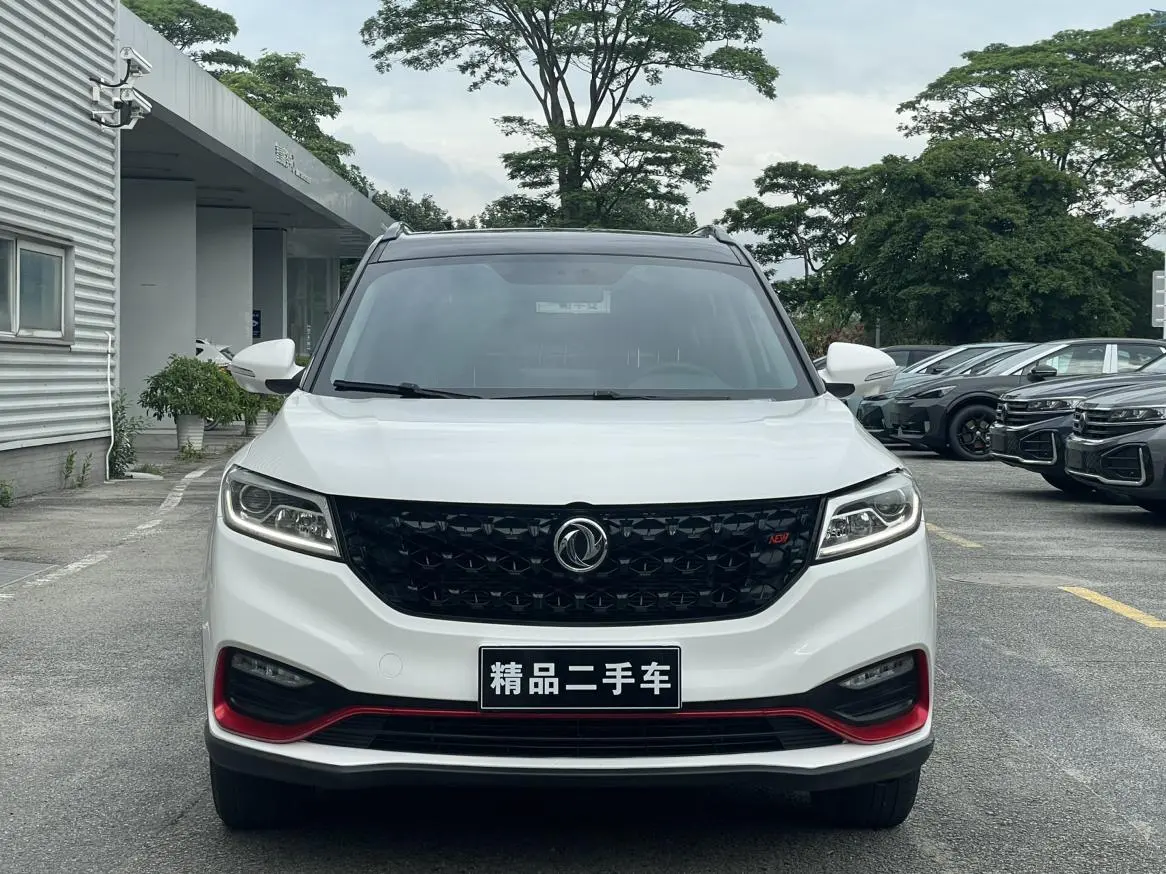 Dongfeng Fengguang Scenery 580 Facelift ★ Star version 1.5 TGDI automatic premium type