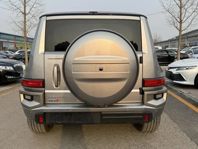 Tank Tank 700 Hi4-T Extreme Edition