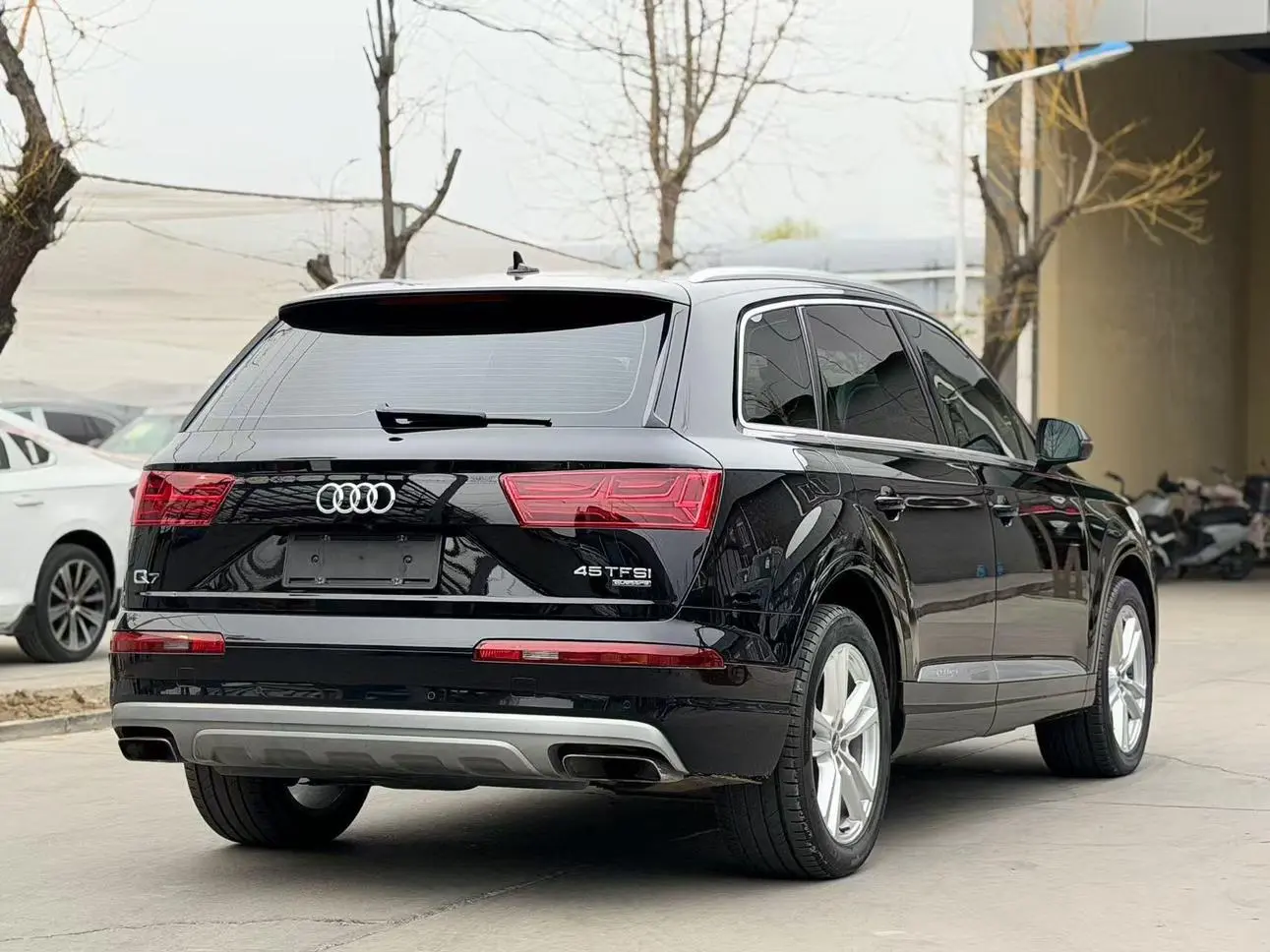 Audi Audi Q7 45 TFSI technical type