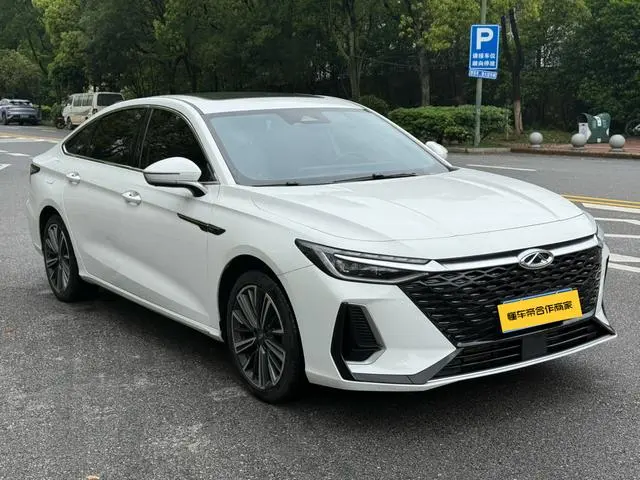 Chery Fulwin Arrizo 8 1.6TGDI DCT Yi