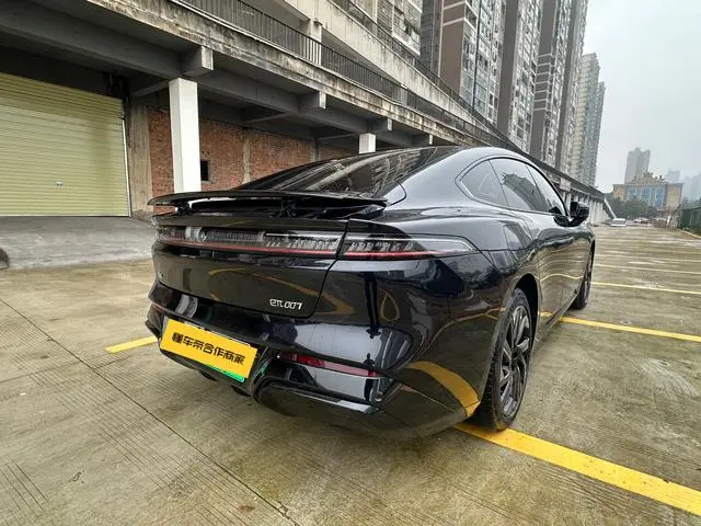 Dongfeng eπ eπ007 Extended range 200 Ruyi Edition