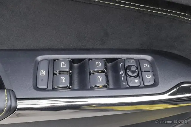 LYNK & CO Lynk 03 03+2.0 TD Automatic Yufeng Version