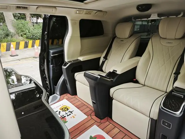 GAC Trumpchi M8 Master Series 390T four-seater Royal Edition