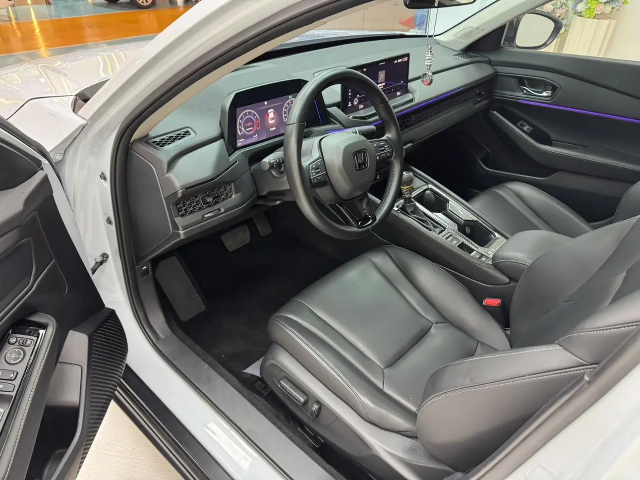 Honda Accord Rui*T Dynamic 260TURBO Smart Edition