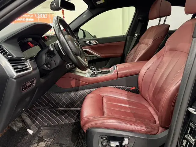 BMW BMW X6 xDrive40i Exclusive M Sports Suit