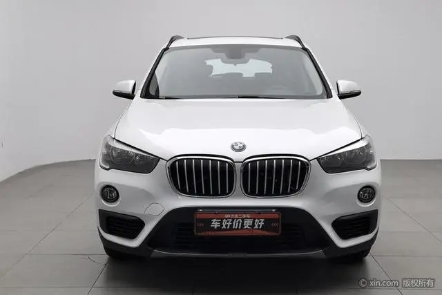 BMW BMW X1 sDrive18Li fashion type
