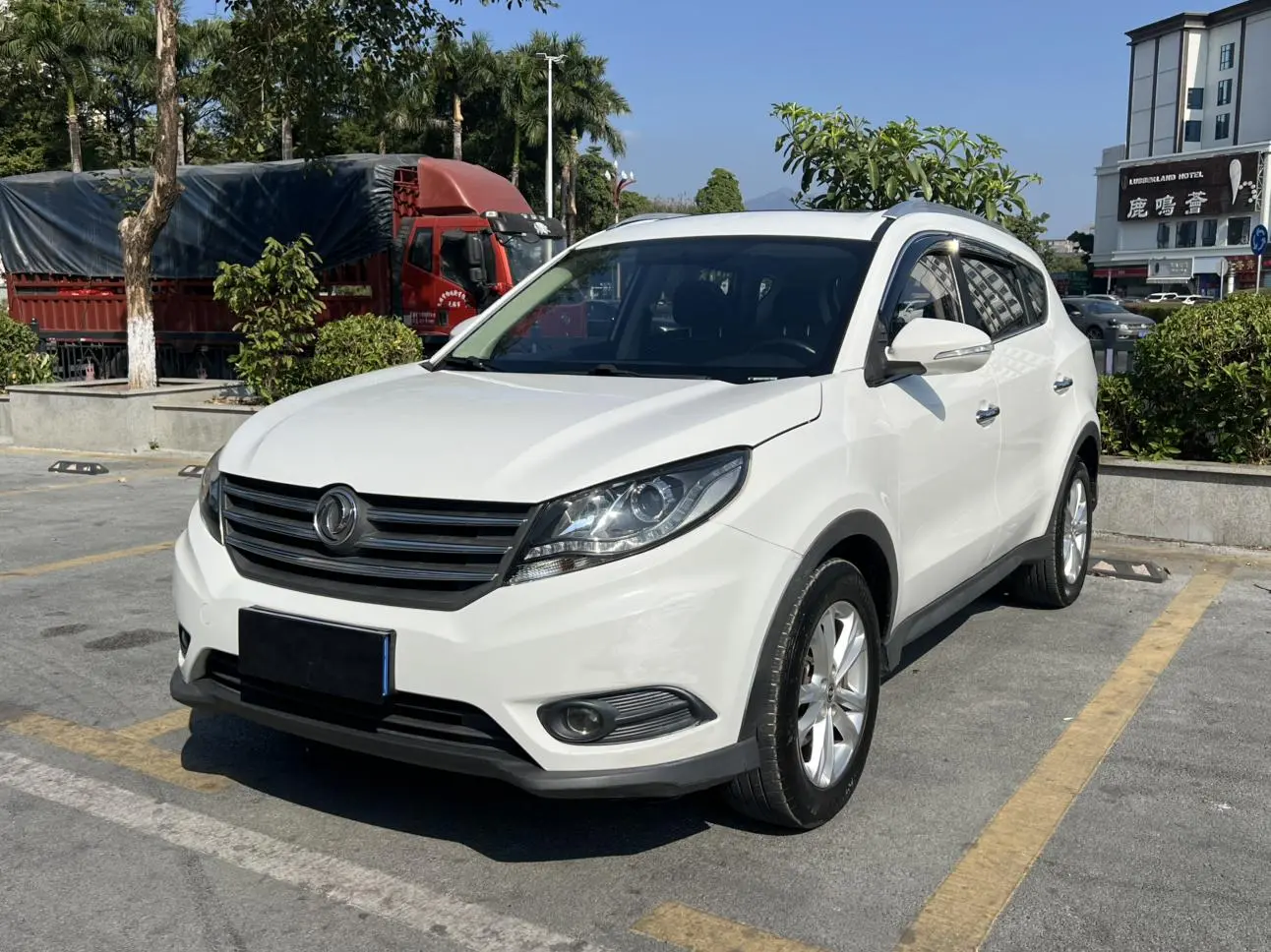 Dongfeng Fengguang Scenery 580 1.8L manual comfort type