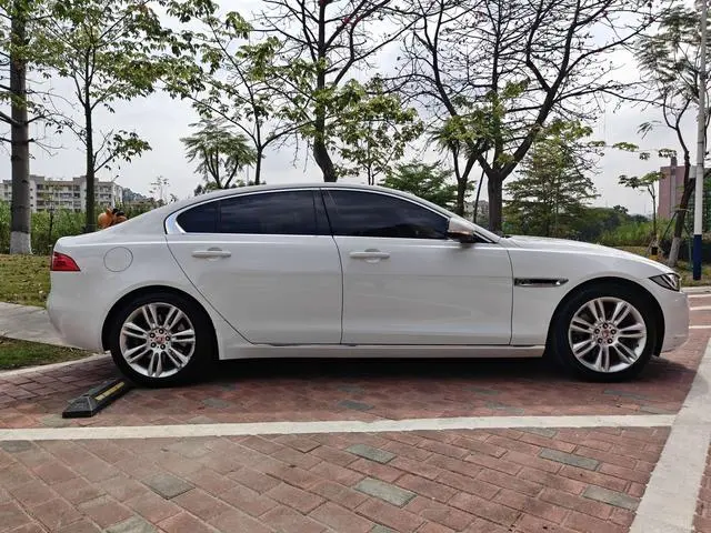 Jaguar Jaguar XEL 2.0T 200PS Premium Edition