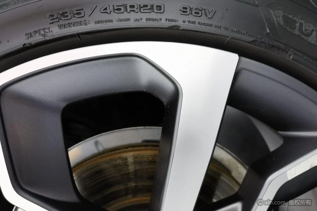 LYNK & CO Lynk 05 2.0TD four-wheel drive Halo