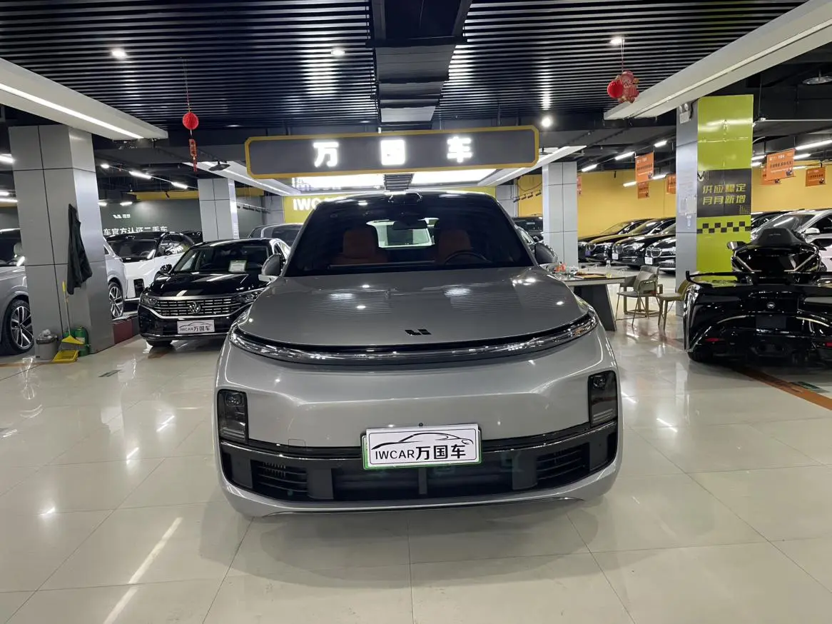 Li Auto Ideal L9 Max version