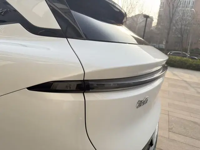 ZEEKR ZEEKR 7X 75kWh rear drive smart Driving Version