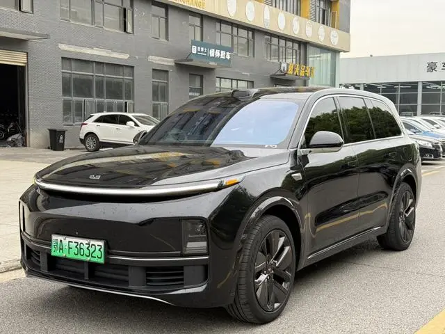 Li Auto Ideal L9 Max version