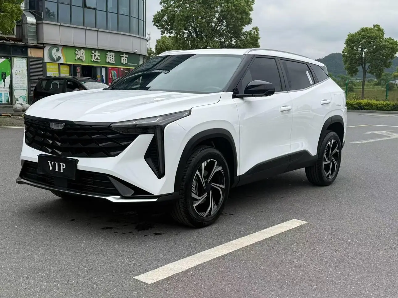 Geely Boyue 1.5TD Longteng Edition