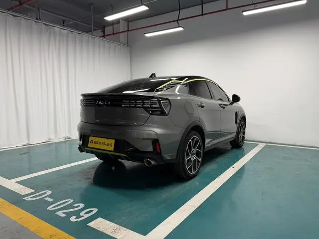 LYNK & CO Lynk 05 2.0TD two-wheel drive Halo