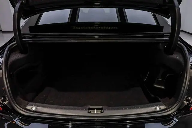 Volvo Volvo S90 PHEV T8 four-wheel drive long battery life Zhiya Deluxe Edition