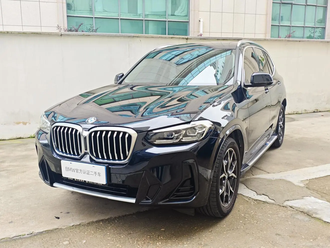BMW BMW X3 xDrive25i M sports suit