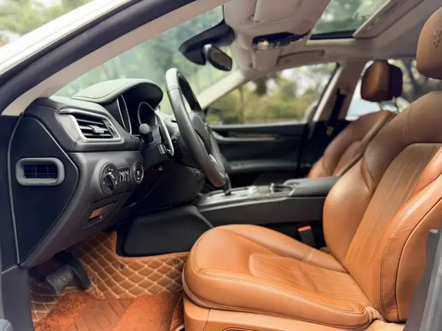 Maserati Ghibli 3.0T Standard Edition