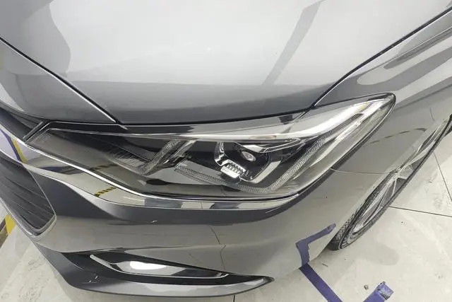 Chevrolet Cruze 320 automatic Enjoy Skylight version