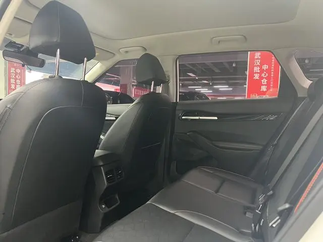 Kia Setus 1.5L IVT Deluxe Edition