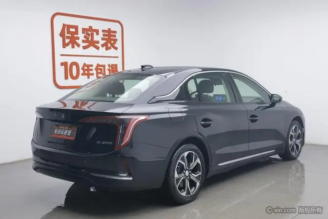 Hongqi Hongqi E-QM5 Network charging T3 version 5 seats