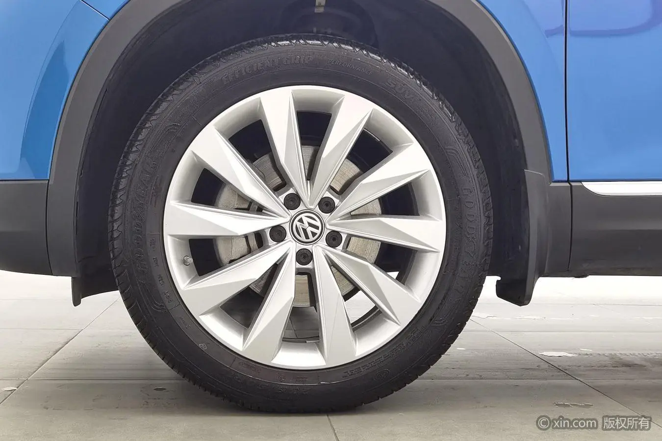 Volkswagen Tanyue 380TSI Luxury Zhilian Edition Pro Four-wheel drive