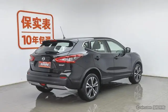 Nissan Qashqai 2.0 L XV Prem Deluxe Edition