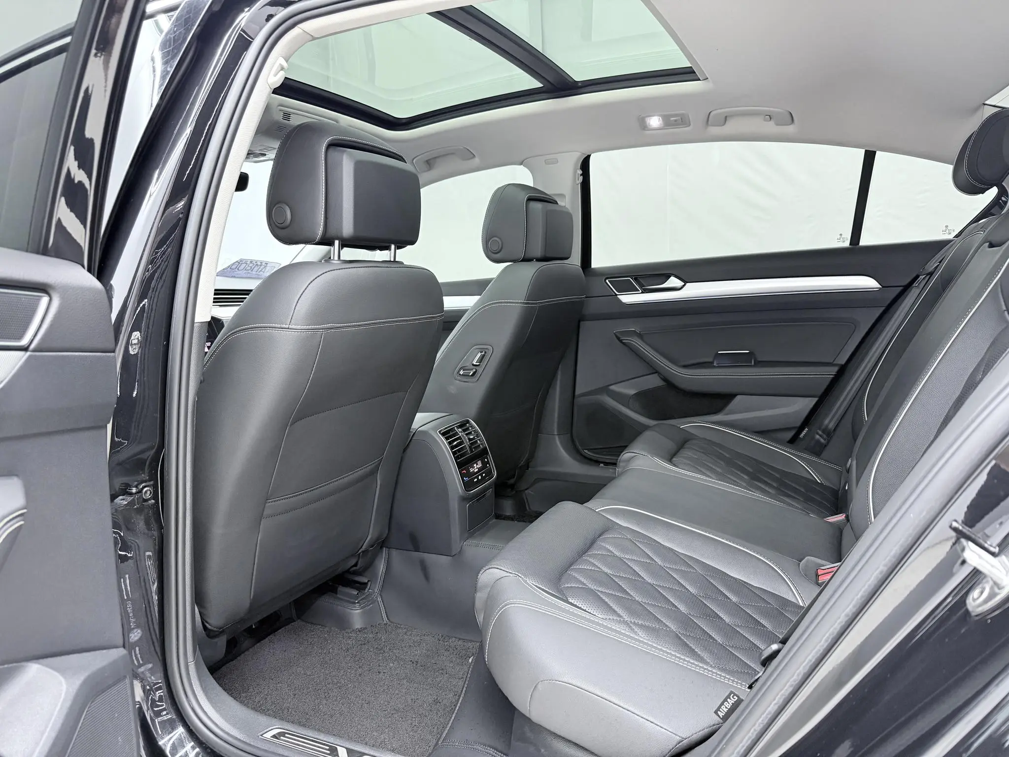 Volkswagen Magotan GTE Luxury