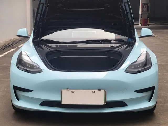 Tesla Model 3 Rear-wheel drive version