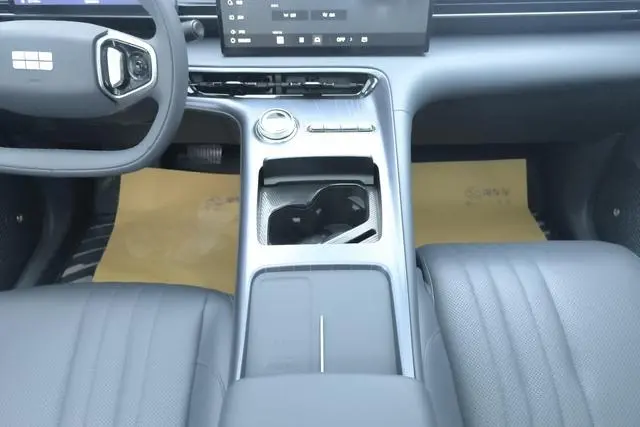 Geely Galaxy Galaxy E5 530km Starship Version