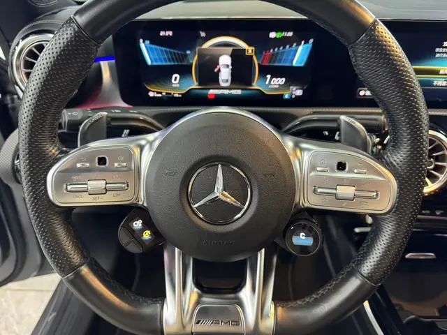 Mercedes-Benz Mercedes-Benz CLA AMG AMG CLA 35 4MATIC