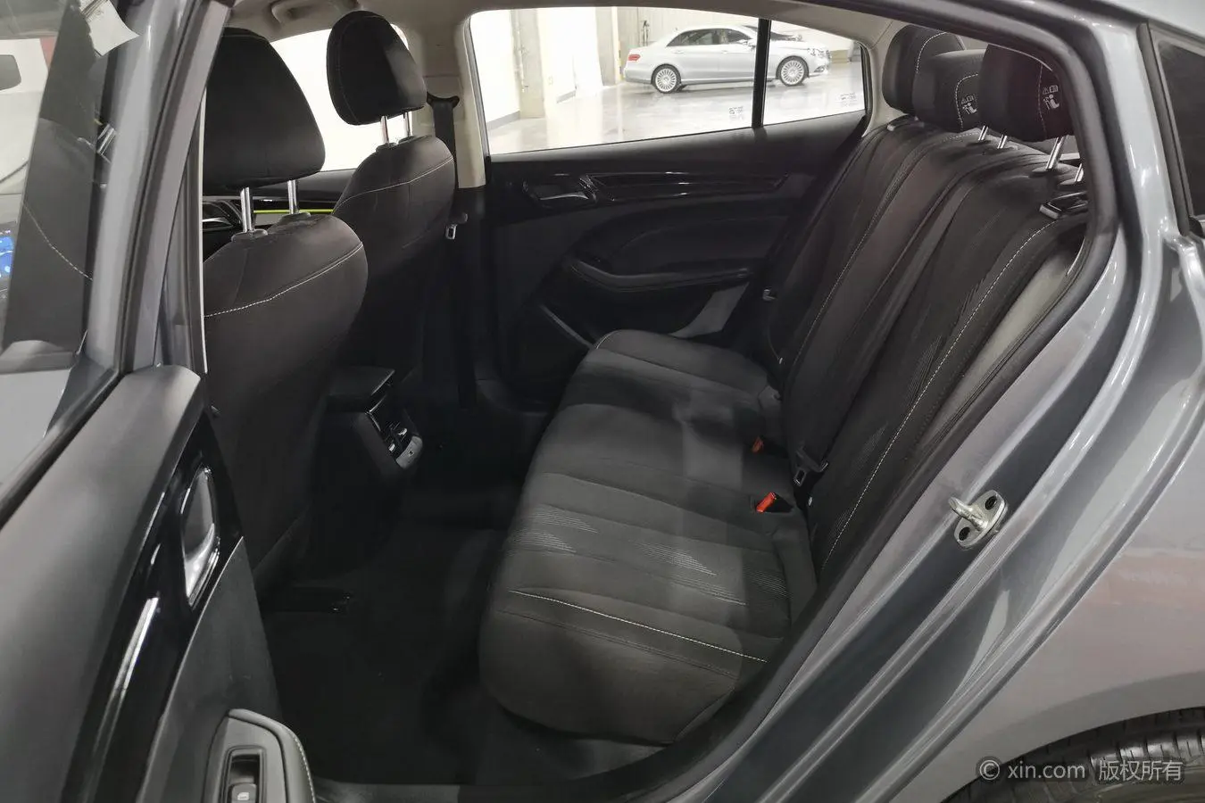 Roewe Roewe i5 1.5L manual platinum version