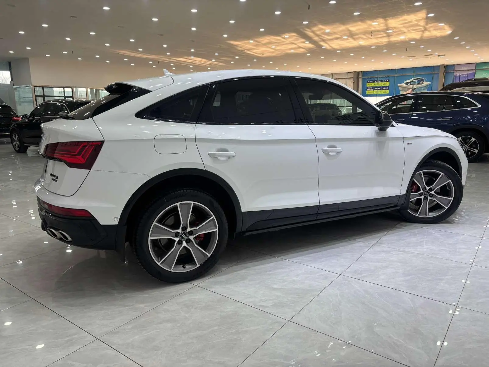 Audi Audi Q5L Sportback Facelift 40 TFSI luxury