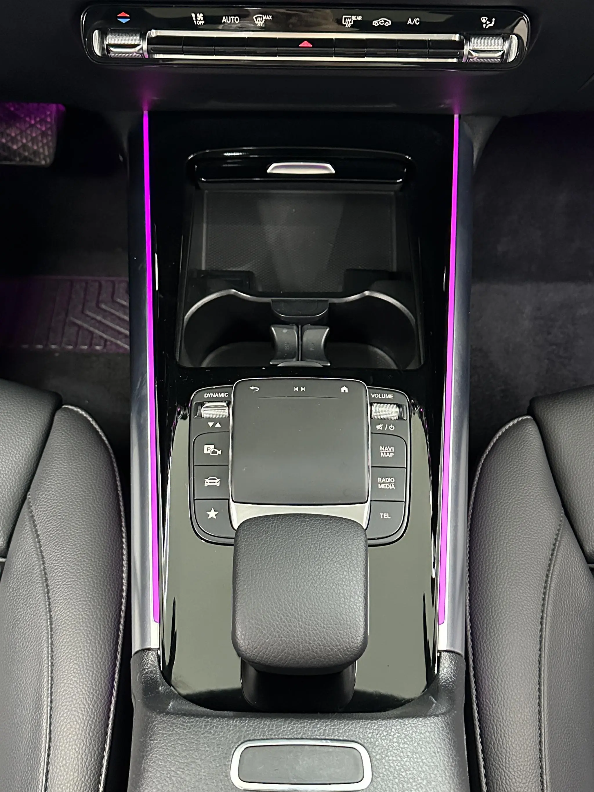 Mercedes-Benz Mercedes-Benz GLA GLA 200