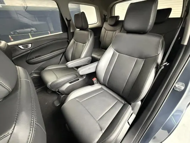 Wuling Wuling Jiachen 1.5T CVT Smart Luxury