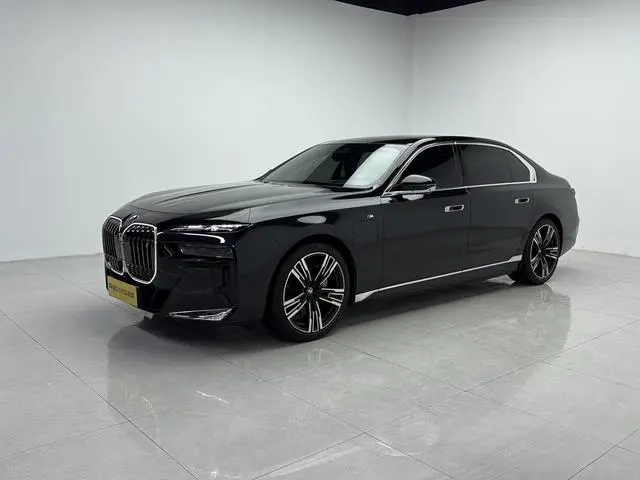 BMW BMW i7 eDrive50L Exclusive M Sports Suit