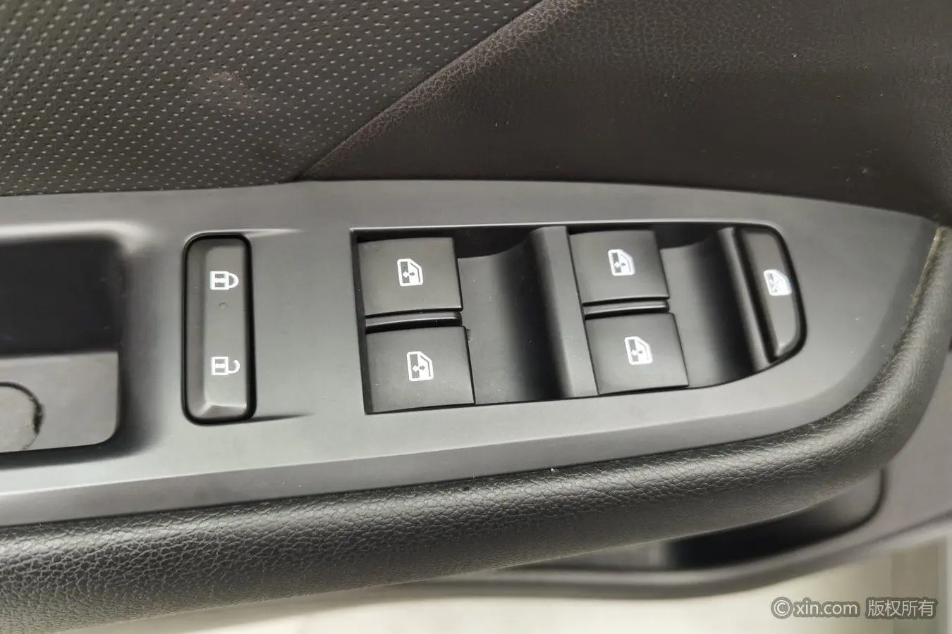 Chevrolet Cruze Redline 320T dual clutch Refreshing Version