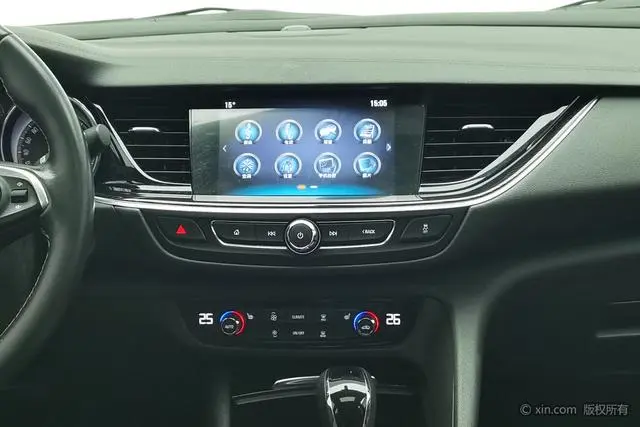 Buick Regal 20T Elite Country V